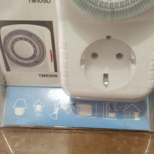 Mechanical Timer TM 109 D