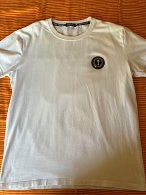 Trapstar T-shirt like new, white, size M