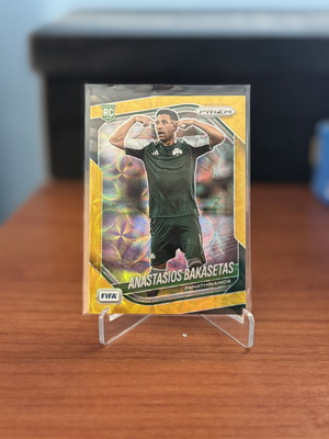 2025 Panini Prizm FIFA Bakasetas Gold/10 Choice Panathinaikos card