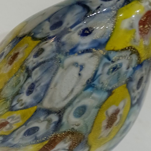 Mourano paperweight egg shaped like new with Millefiori technique