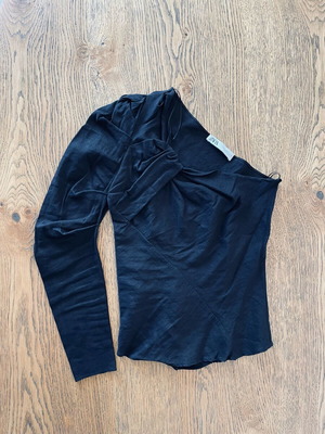 Zara one-shoulder top like new, black, size S