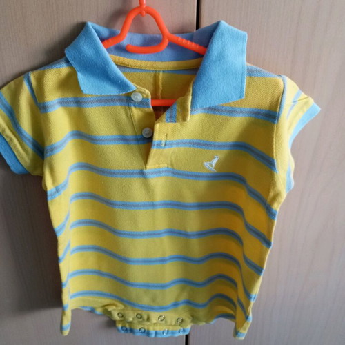 Lapin House baby bodysuit polo design like new for 9 months boy