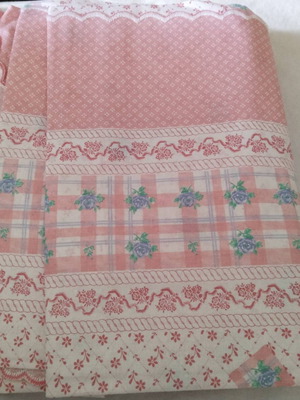 Set of 2 bed sheets and 2 pillowcases new