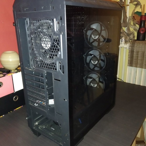 Cougar MX440-G RGB Case with 6 Alseye Halo 4.0 RGB Fans like new