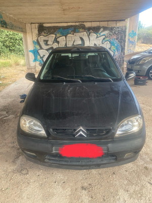 Citroen Saxo Look VTS 1.4 2002 μεταχειρισμένο, μαύρο κουπέ