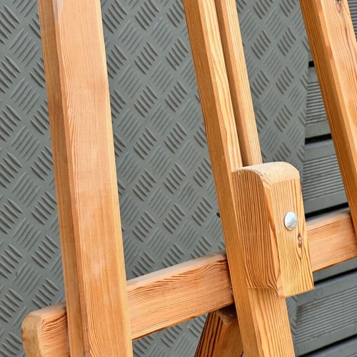 Wooden adjustable painting easel used