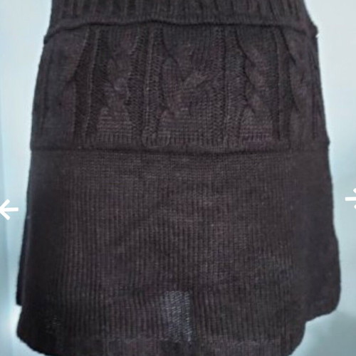 Pimkie black knitted skirt like new with lining and pom-poms