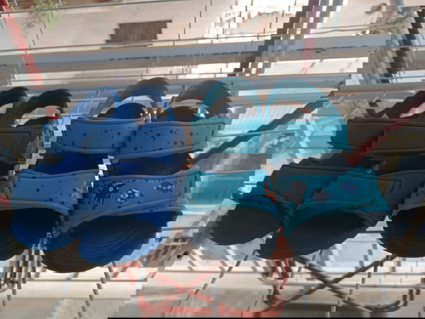 Πακέτο Adidas πέδιλα Νο 29