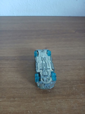 Toy car