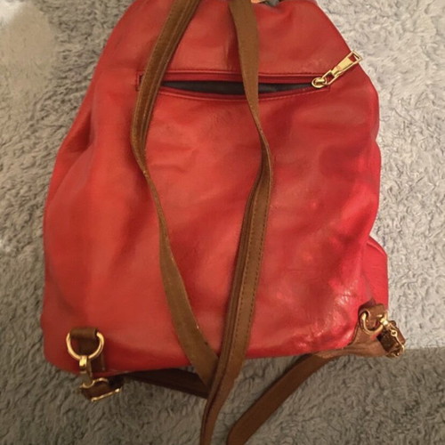 Women's backpack bag like new, red, versatile straps
