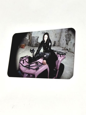 Illit "Not Cute Anymore" Photocard like new