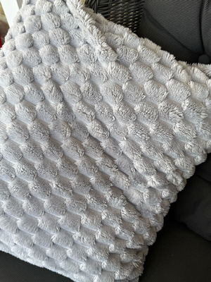 Decorative pillows like new, set of 2, gray 60x70 cm