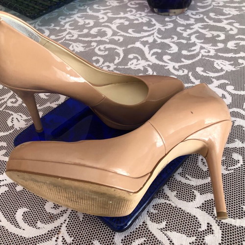 Nine West nude pumps like new, size 38