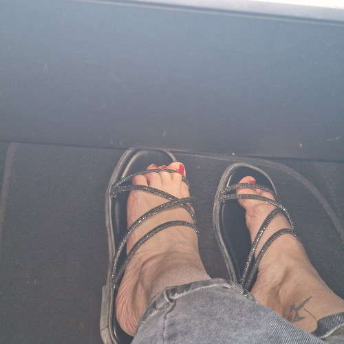 Women's sandals like new with rhinestones, size 37