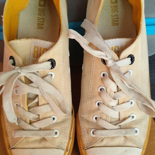 Vintage women fashion shoes used No 40 white-yellow