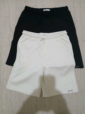 Zara kids shorts used, pack of 2 pieces size 13-14 years