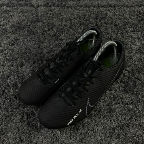 Nike Zoom Vapor 15 Academy football cleats like new, size 43, black