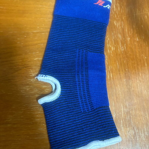 Elbow support used