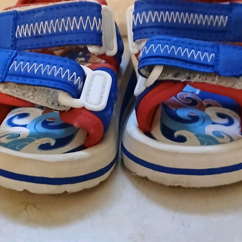 Summer sandals used size 21
