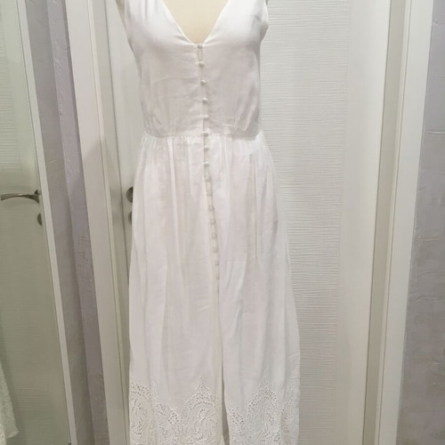 Massimo Dutti dress 100% cotton with embroidery, like new, size 38
