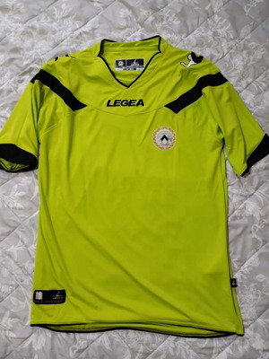 Φανέλα Udinese σαν καινούργια, μέγεθος Medium