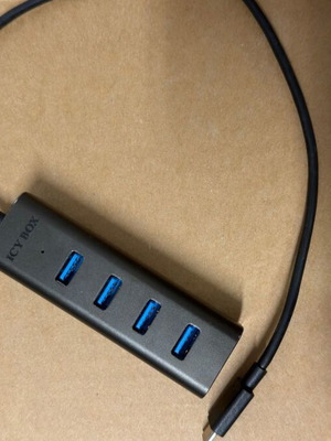 Icy Box USB Hub 4 θυρών USB 3.0 με μεταλλικό περίβλημα