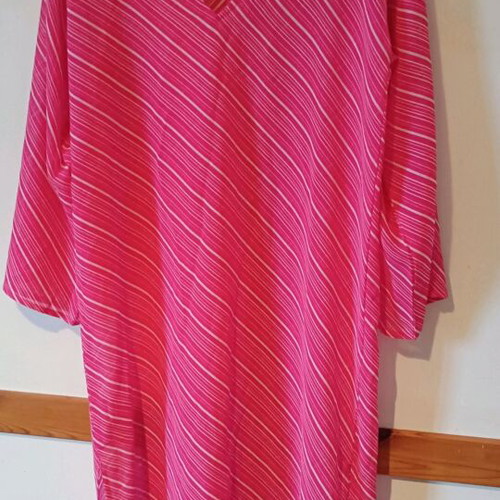 Caftan like new, size M, white and pink
