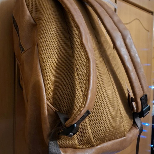 Exclusivo Brown Leatherette Backpack new