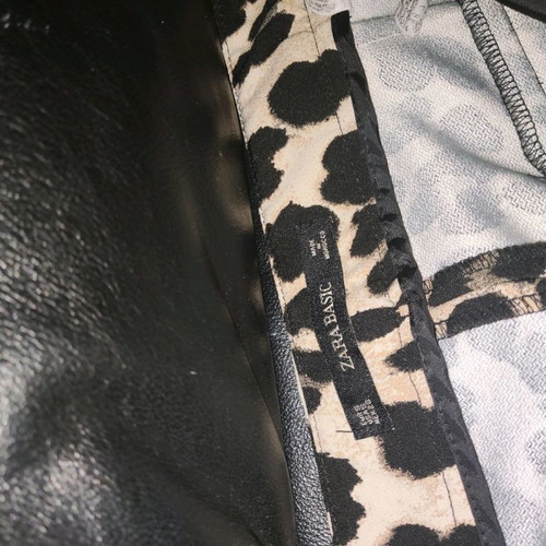 Zara high-waisted pants new size S with pockets