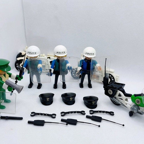 Lyra Geobra vintage klicky '70s '80s police figures set used
