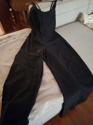 Boeing jumpsuit new, size M for tall women, black