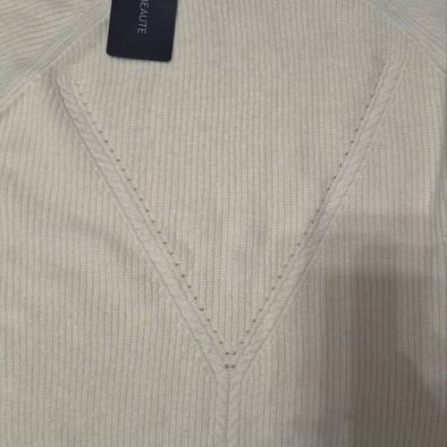 Women's knitted set 2 pieces cream new with tags