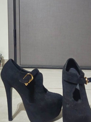 Booties like new, worn twice, size 35, blue