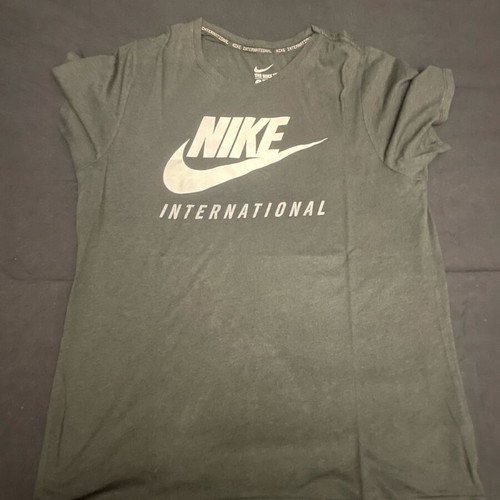 Nike T-shirt used, size L, black
