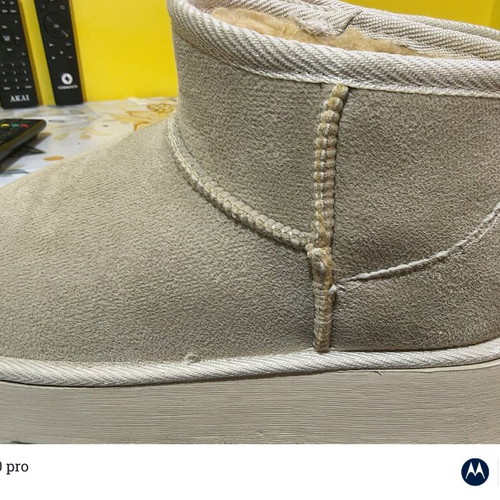 Boots with fur lining like new, beige, size 39