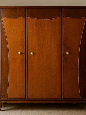 Wardrobe used, 161 cm width, 178 cm height, 54 cm depth