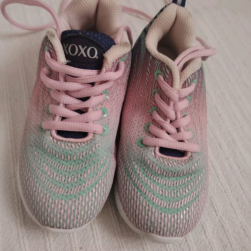 Snickers girls' athletic shoes like new, colorful with lights
