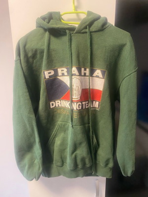 Men's green Fruit of the Loom hoodie used, size M