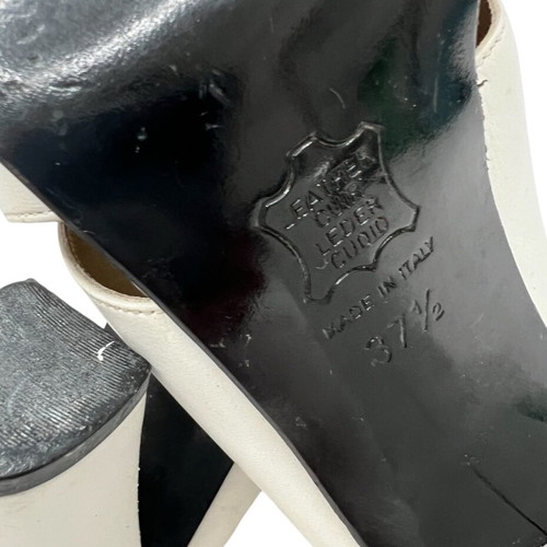 YSL - Yves Saint Laurent white leather mid heels used, size 37.5