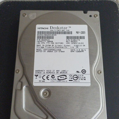 Hitachi Deskstar 500GB SATA 3.0 hard drive like new
