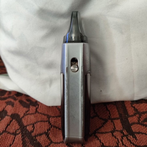 Vaporesso Luxe XR Max 2800mAh touch screen vape like new