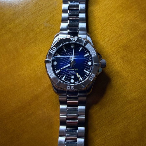 Roamer Deep Sea 200 watch with silver stainless steel bracelet like new