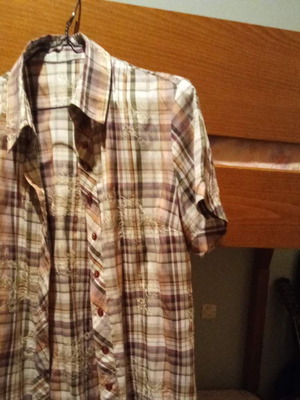 Short-sleeve checked shirt used