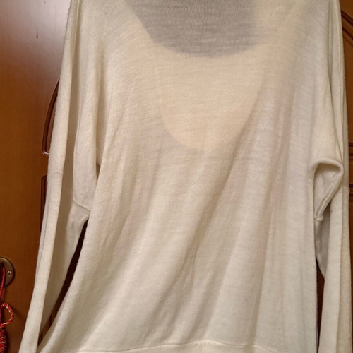 Cream knit top with draped neckline like new