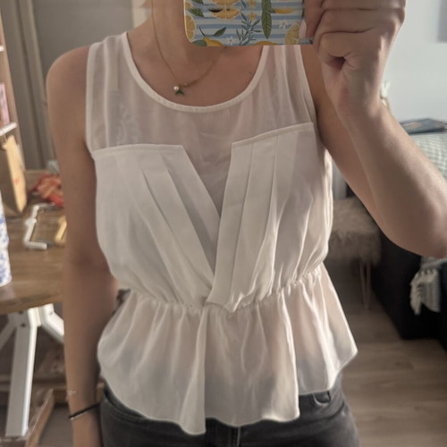 T-shirt with Sheer Panels used, size L, white