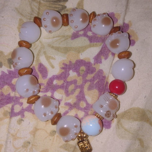 Cat Paw Bracelet with Acrylic Beads and Lucky Charm