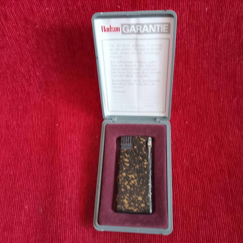 Collectible gas lighter unused 1975-1985 with box and papers
