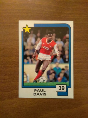 Κάρτα Paul Davis μεταχειρισμένη από τη συλλογή Panini Soccer Superstars 1988 Νο39