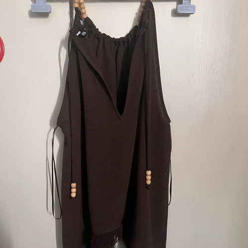 Zara sleeveless top with neckline design, like new, brown, size M