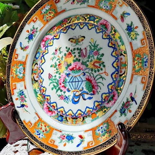 Famille Rose vintage Chinese porcelain plates, set of 2